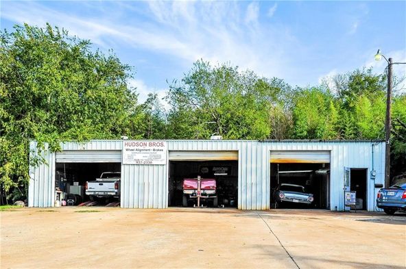 410 W Madison St, Waxahachie, TX 75165